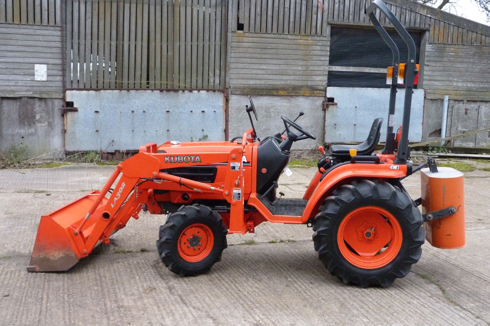 KUBOTA B2110 FILTRY